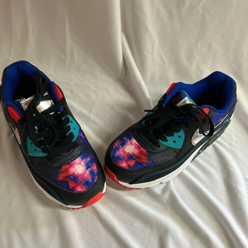 Nike Black and Blue Sneakers for Ultimate Style
